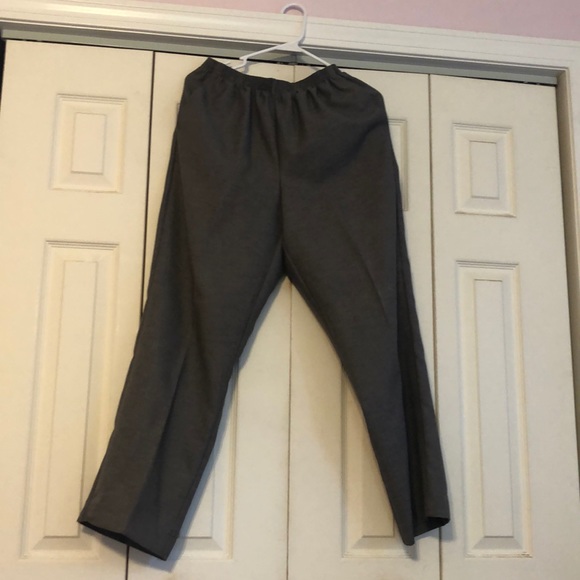 Woman’s gray slacks - Picture 1 of 4